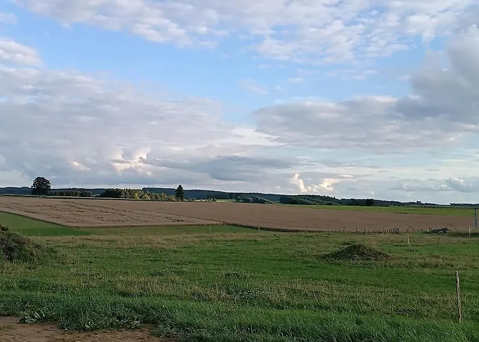Apartment Aux Champs De La Colline